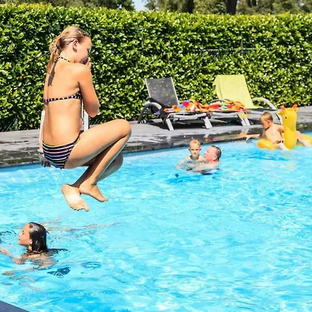 Dl Comfort 5 Personen Resort *